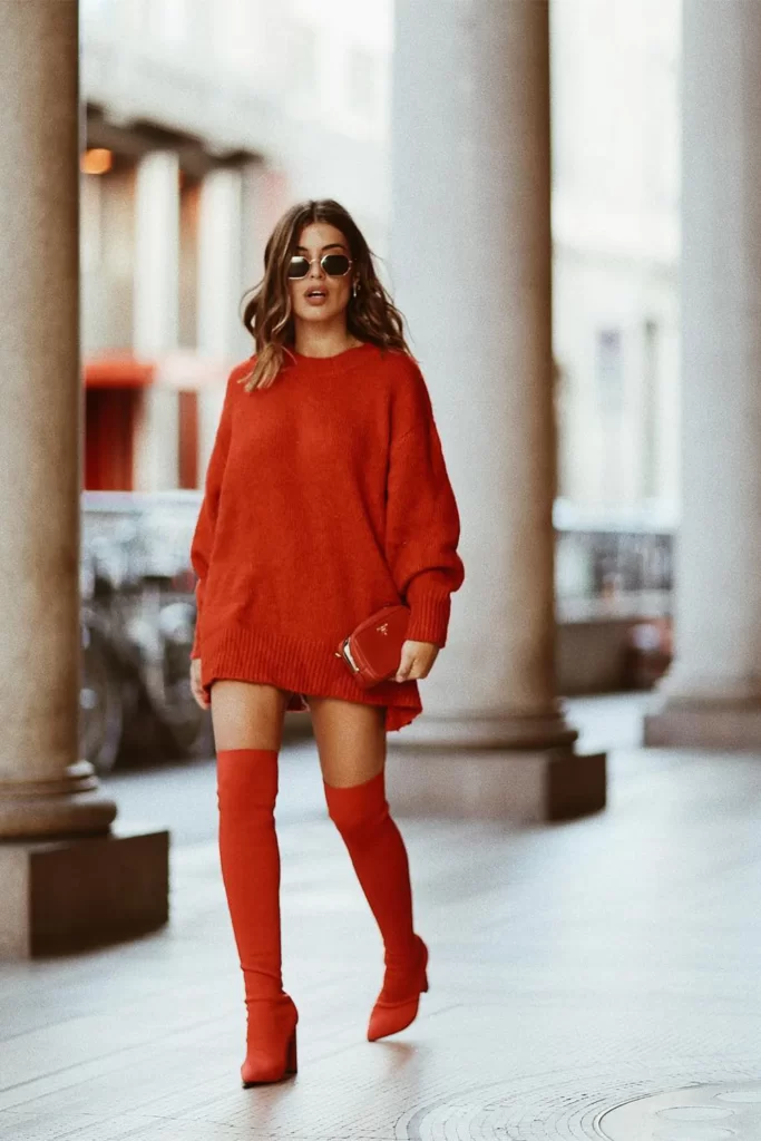 Cute red t-shirt with red boots