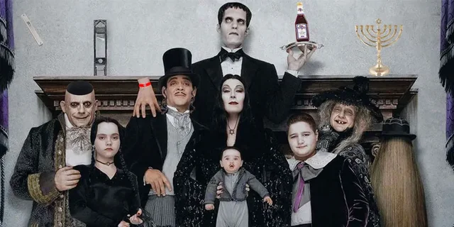 Addams Family Halloween Costumes