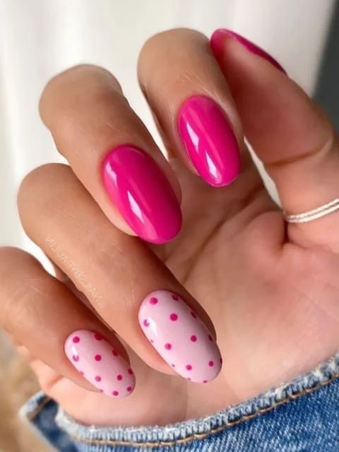 Cute Polka Dot Nails