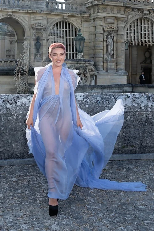 Florence Pugh Freed The Nips In This Delightful Look At Valentino