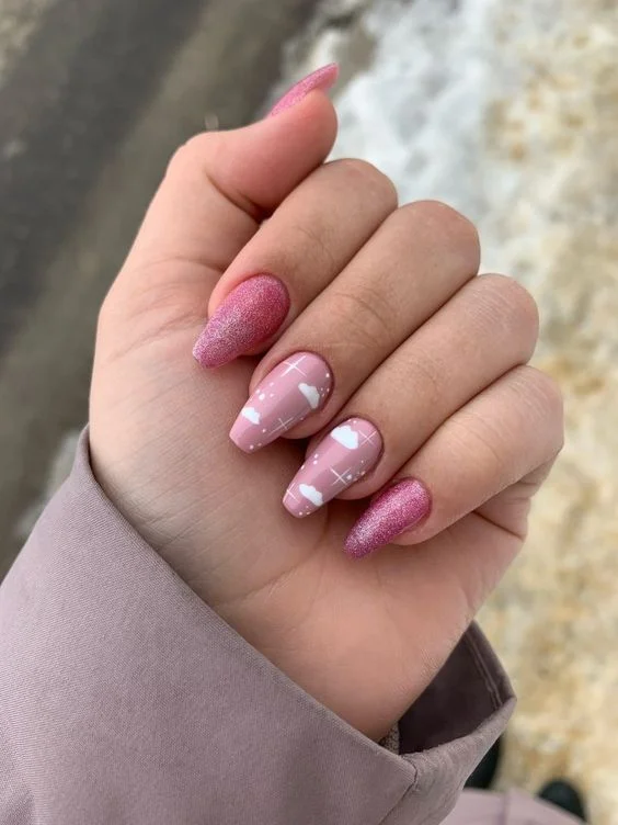 Valentine's Day nail art