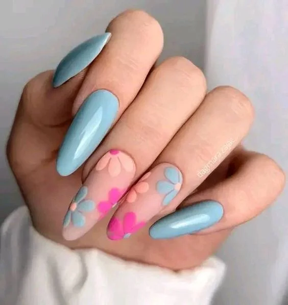 must try floral nail looks